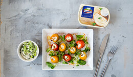 Закуска из сладкого перца с сыром и зеленью